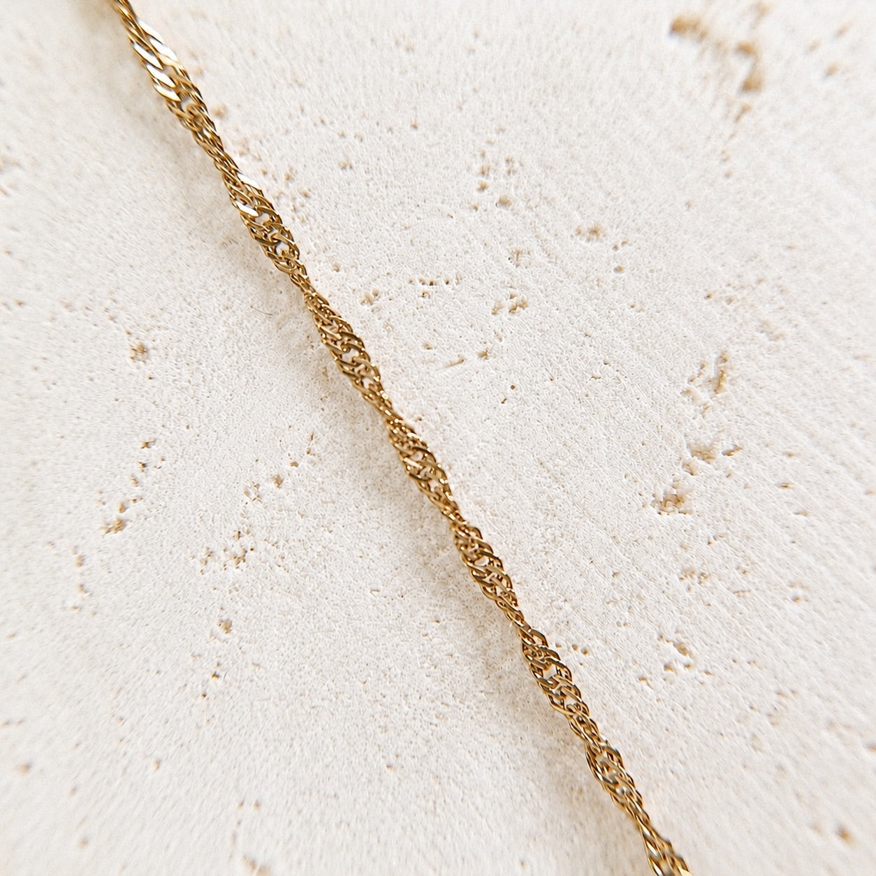 diamond cut lace chain in 18k lifeproof luxury steel